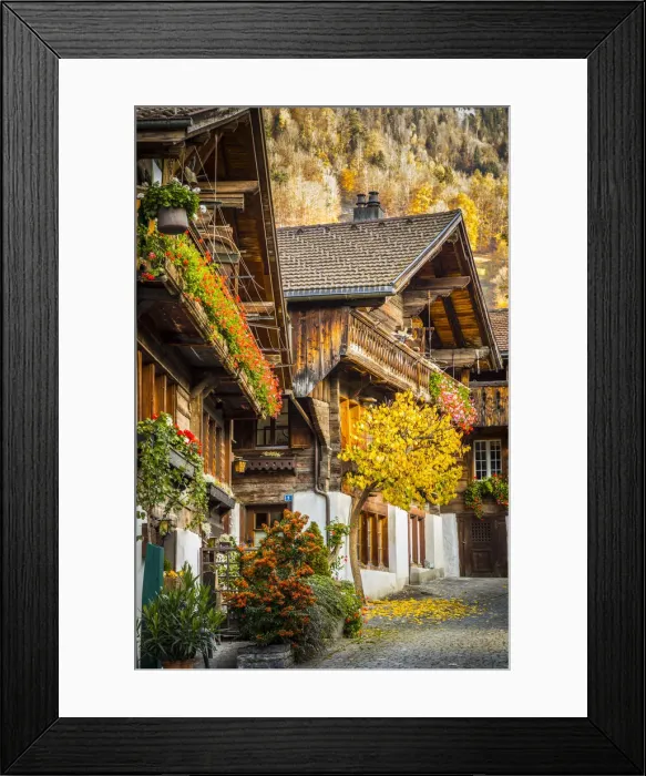 Framed Print : Traditional Swiss wooden chalets, Brienz, Berner Oberland, Switzerland