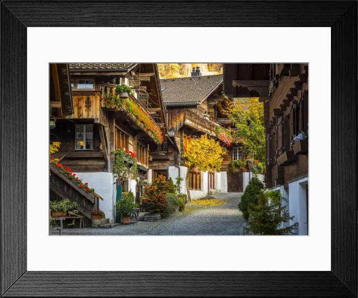 Framed Print : Traditional Swiss wooden chalets, Brienz, Berner Oberland, Switzerland Framed Print : Traditional Swiss wooden chalets, Brienz, Berner Oberland, Switzerland