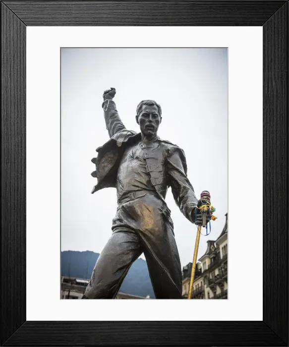 Framed Print : Freddy Mercury Statue, Montreux, Lake Geneva, Vaud, Switzerland Framed Print : Freddy Mercury Statue, Montreux, Lake Geneva, Vaud, Switzerland