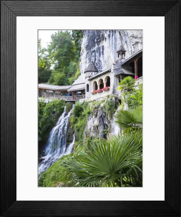 Framed Print : St. Beatus-Hohlen, Lake Thun, Berner Oberland, Switzerland Framed Print : St. Beatus-Hohlen, Lake Thun, Berner Oberland, Switzerland