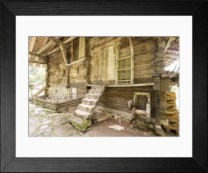 Framed Print : Farmhouse from the Berner Oberland area, Swiss Open-Air Museum, Ballenberg, Berner Framed Print : Farmhouse from the Berner Oberland area, Swiss Open-Air Museum, Ballenberg, Berner