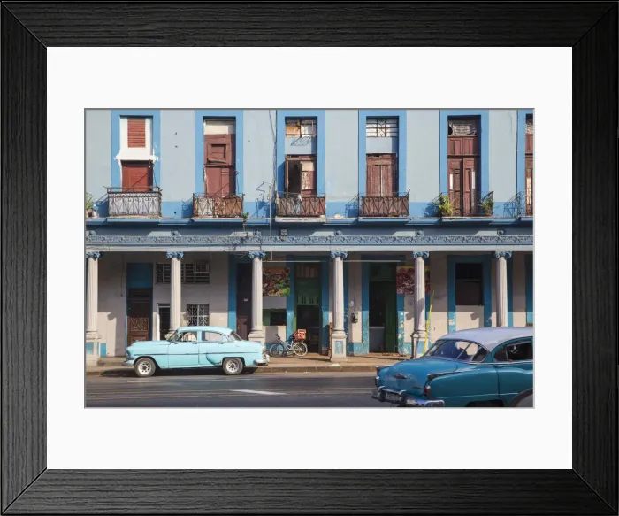 Framed Print : Cuba, Havana, Classic American cars in city center Framed Print : Cuba, Havana, Classic American cars in city center