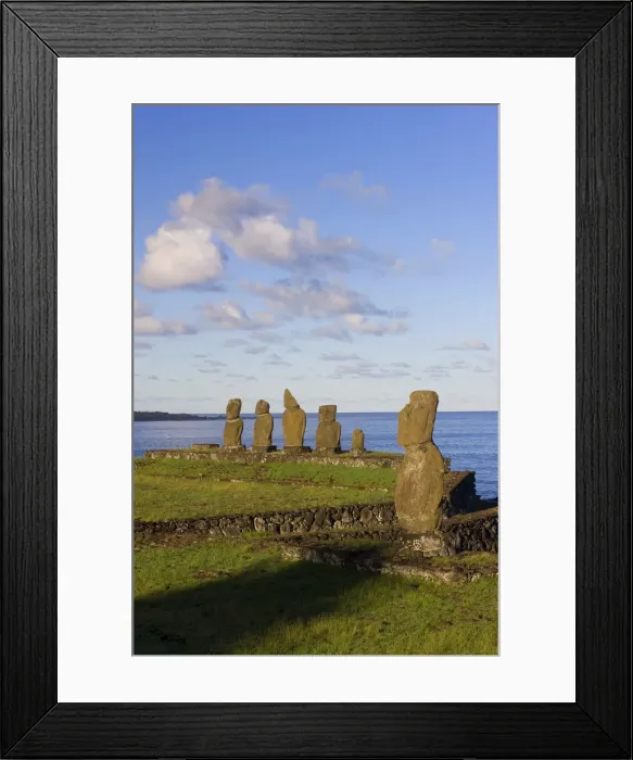 Framed Print : Chile, Rapa Nui, Easter Island, moai stone statues at Ahu Vai Uri Framed Print : Chile, Rapa Nui, Easter Island, moai stone statues at Ahu Vai Uri