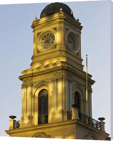 Chile, Santiago, Plaza de Armas, Museum Historico Nacional