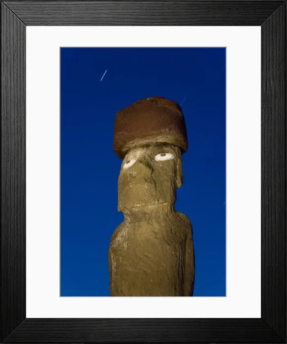 Framed Print : Chile, Rapa Nui, Easter Island, Moai statue Ahu Ko Te riku, the only topknotted Framed Print : Chile, Rapa Nui, Easter Island, Moai statue Ahu Ko Te riku, the only topknotted