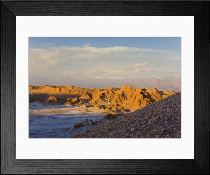 Framed Print : Chile, Norte Grande, Atacama desert, Valle de la Luna / Valley of the Moon Framed Print : Chile, Norte Grande, Atacama desert, Valle de la Luna / Valley of the Moon