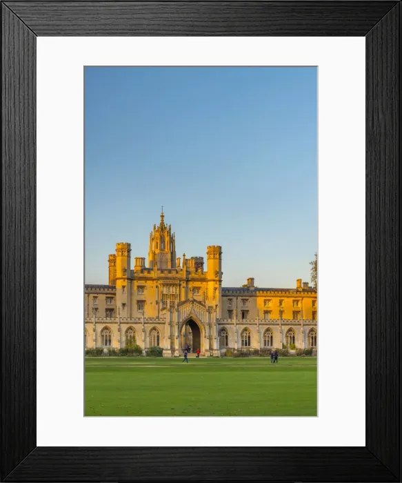 Framed Print : UK, England, Cambridgeshire, Cambridge, St. Johns College, New Court Framed Print : UK, England, Cambridgeshire, Cambridge, St. Johns College, New Court