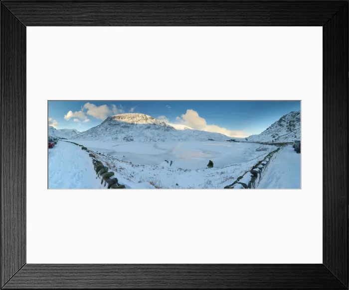 Framed Print : UK, Wales, Comwy-Gwynedd, Dyffryn Ogwen or Ogwen Valley, Llyn Ogwen or Ogwen Lake Framed Print : UK, Wales, Comwy-Gwynedd, Dyffryn Ogwen or Ogwen Valley, Llyn Ogwen or Ogwen Lake