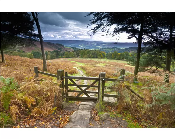 UK, England, Derbyshire, Peak District National Park, from Stanage Edge