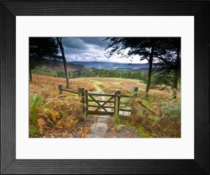 Framed Print : UK, England, Derbyshire, Peak District National Park, from Stanage Edge Framed Print : UK, England, Derbyshire, Peak District National Park, from Stanage Edge