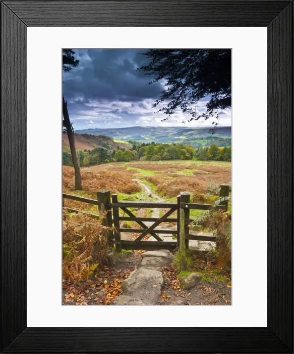 Framed Print : UK, England, Derbyshire, Peak District National Park, from Stanage Edge Framed Print : UK, England, Derbyshire, Peak District National Park, from Stanage Edge
