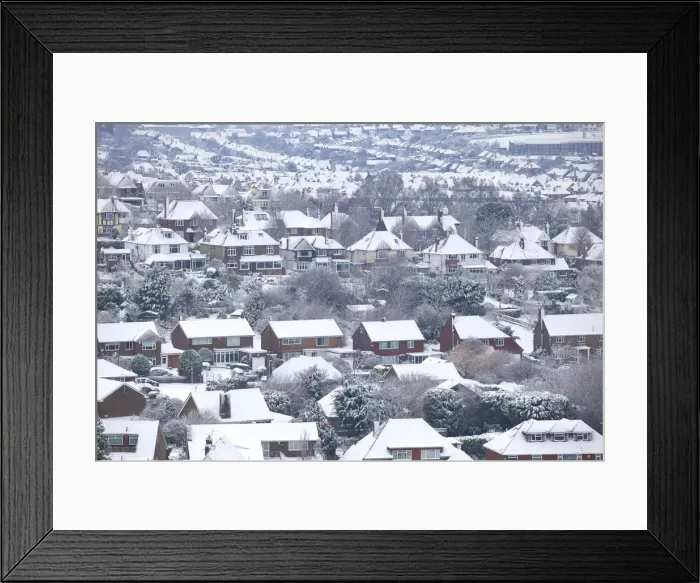 Framed Print : Snow in Suburbia, East Sussex, England, UK, Europe Framed Print : Snow in Suburbia, East Sussex, England, UK, Europe