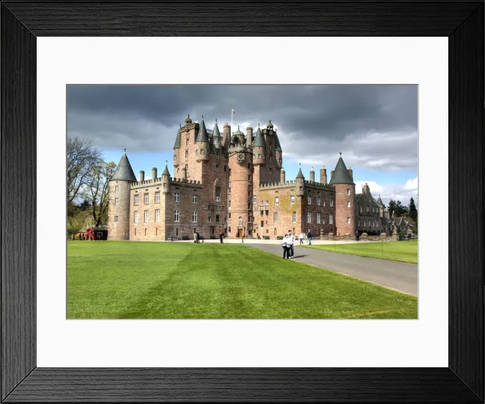 Framed Print : Glamis Castle, Angus, Scotland, UK Framed Print : Glamis Castle, Angus, Scotland, UK