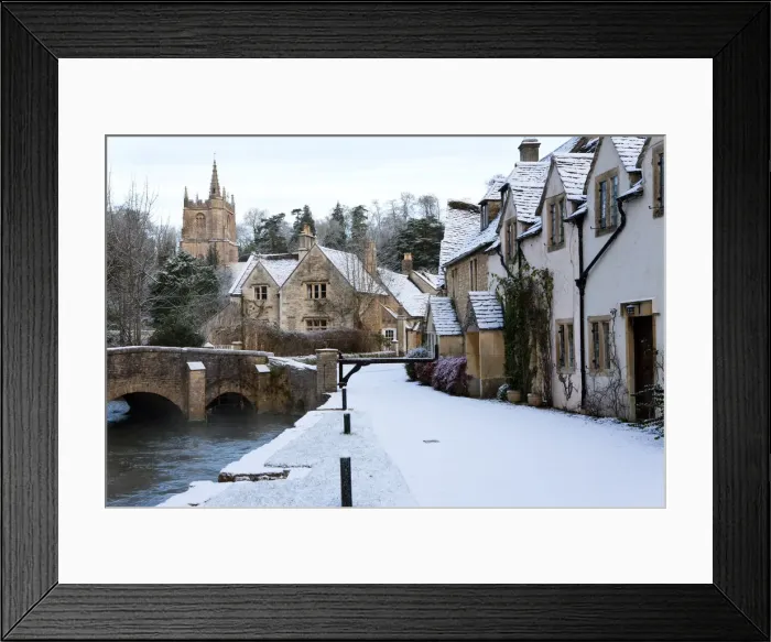 Framed Print : Castle Combe in the snow, Cotswolds, Wiltshire Framed Print : Castle Combe in the snow, Cotswolds, Wiltshire