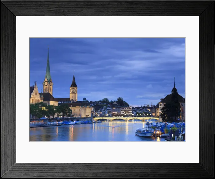 Framed Print : Switzerland, Zurich, Old town and Limmat River Framed Print : Switzerland, Zurich, Old town and Limmat River