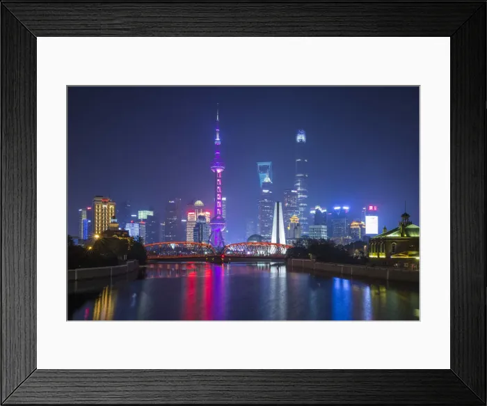 Framed Print : Pudong skyline across the Suzhou Creek and Waibaidu bridge, Shanghai, China Framed Print : Pudong skyline across the Suzhou Creek and Waibaidu bridge, Shanghai, China