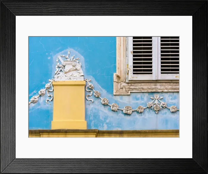 Framed Print : Croatia, Istria, Pula, building on Giardini Ulica