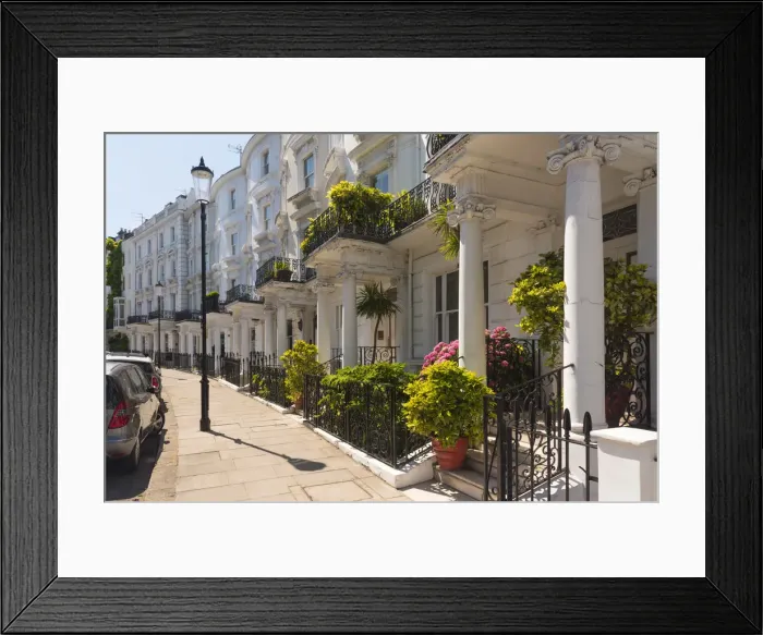 Framed Print : UK, England, London, Kensington and Chelsea, Ladbroke Grove, Lansdowne Crescent Framed Print : UK, England, London, Kensington and Chelsea, Ladbroke Grove, Lansdowne Crescent