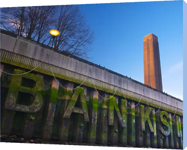 UK, London, Bankside, Tate Modern in old Bankside Power Station