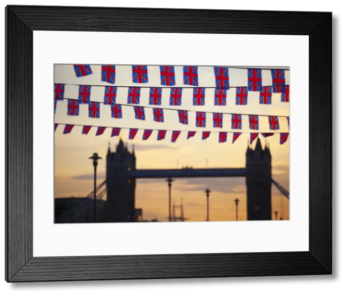 Framed Print : UK, England, London, The Shard Framed Print : UK, England, London, The Shard