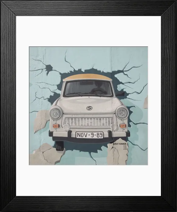 Framed Print : Eastside gallery (Berlin Wall), Muhlenstrasse, Berlin, Germany Framed Print : Eastside gallery (Berlin Wall), Muhlenstrasse, Berlin, Germany