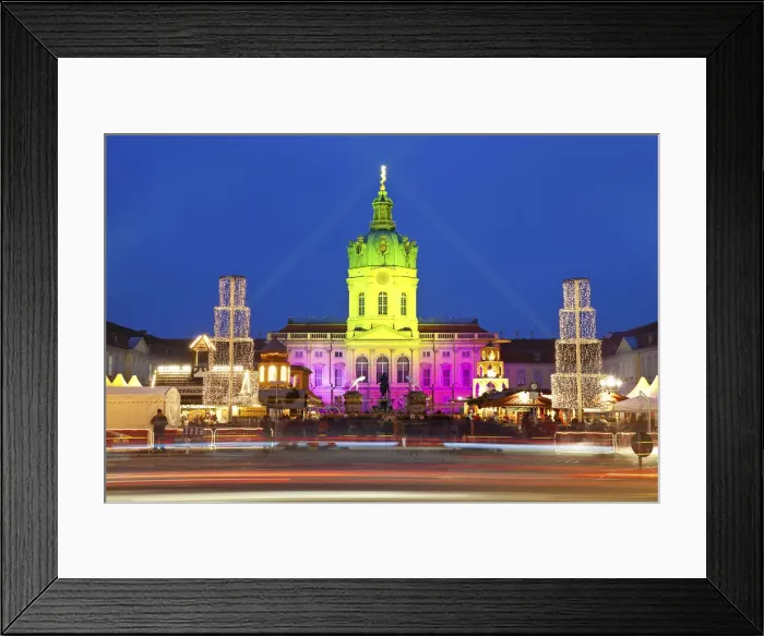 Framed Print : Germany, Berlin, Charlottenburg, Christmas market at Schloss Charlottenburg Framed Print : Germany, Berlin, Charlottenburg, Christmas market at Schloss Charlottenburg