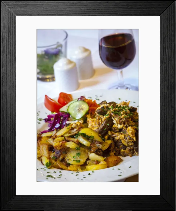 Framed Print : Cats Cry, a traditional Black Forest dish of baked strips of beef with onion Framed Print : Cats Cry, a traditional Black Forest dish of baked strips of beef with onion