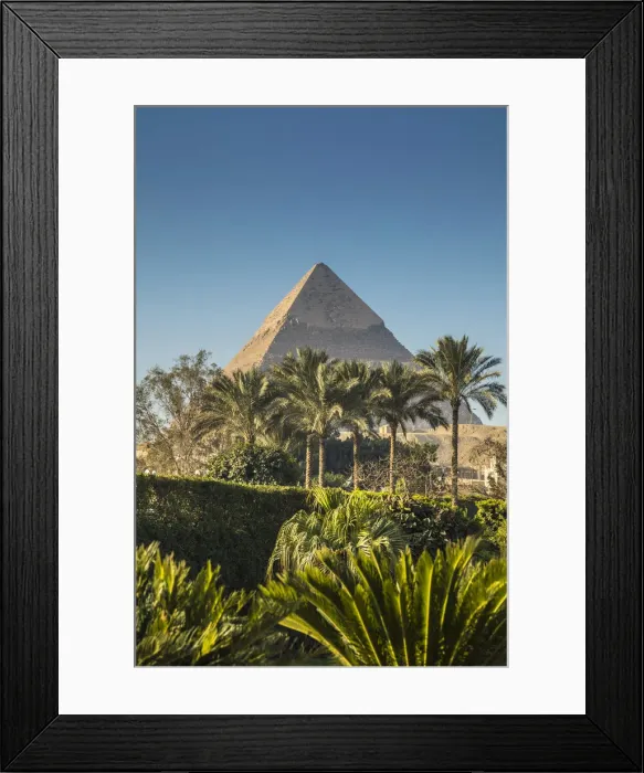 Framed Print : Pyramid of Khafre (Chephren), Pyramids of Giza, Giza, Cairo, Egypt Framed Print : Pyramid of Khafre (Chephren), Pyramids of Giza, Giza, Cairo, Egypt