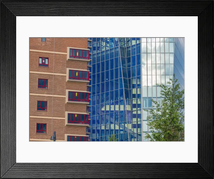 Framed Print : Germany, Hessen, Frankfurt Am Main, Ostend, New European Central Bank Building incorporating the old Groszmarkthalle Framed Print : Germany, Hessen, Frankfurt Am Main, Ostend, New European Central Bank Building incorporating the old Groszmarkthalle