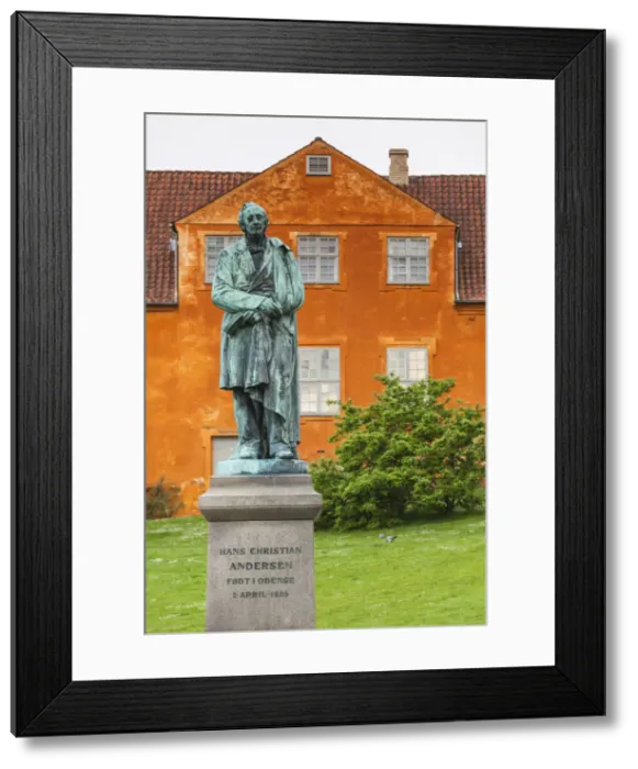 Framed Print : Denmark, Funen, Odense, statue of H. C. Andersen Framed Print : Denmark, Funen, Odense, statue of H. C. Andersen