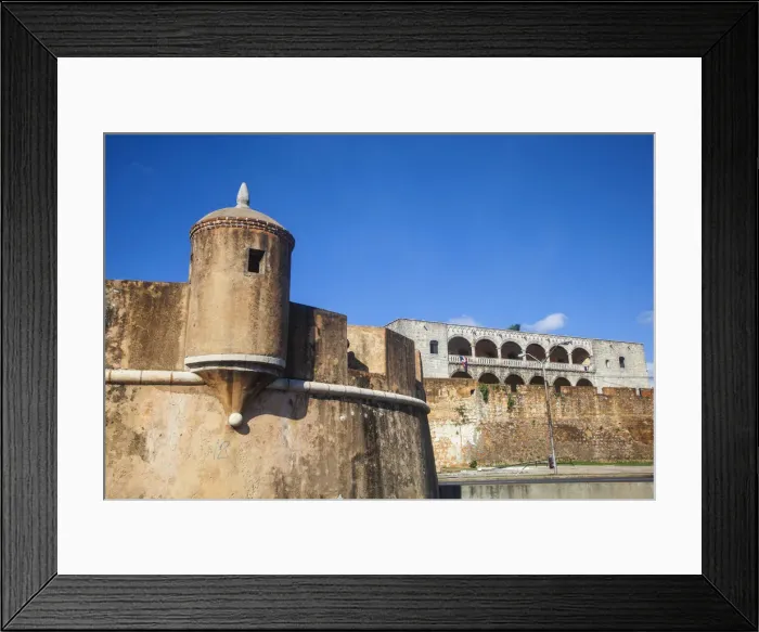 Framed Print : Dominican Republic, Santa Domingo, Colonial zone, City walls infront of Alcazar de Colon Framed Print : Dominican Republic, Santa Domingo, Colonial zone, City walls infront of Alcazar de Colon