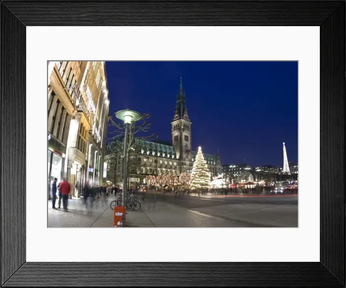 Framed Print : Christmas Market, Rathaus, Hamburg, State of Hamburg, Germany Framed Print : Christmas Market, Rathaus, Hamburg, State of Hamburg, Germany