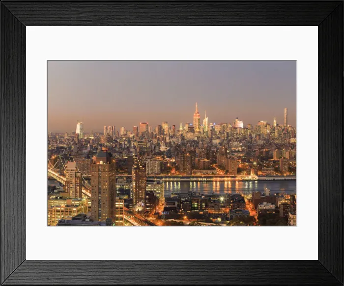 Framed Print : USA, New York City, Manhattan Skyline from Brooklyn Framed Print : USA, New York City, Manhattan Skyline from Brooklyn