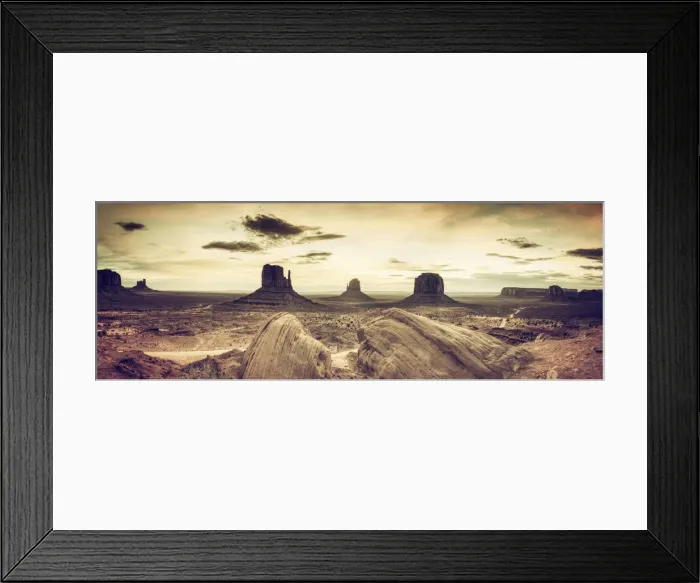 Framed Print : USA, Arizona, Monument Valley Framed Print : USA, Arizona, Monument Valley
