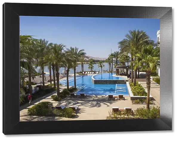 Egypt, Luxor, Swimmng pool at Hilton Luxor Resort & Spa