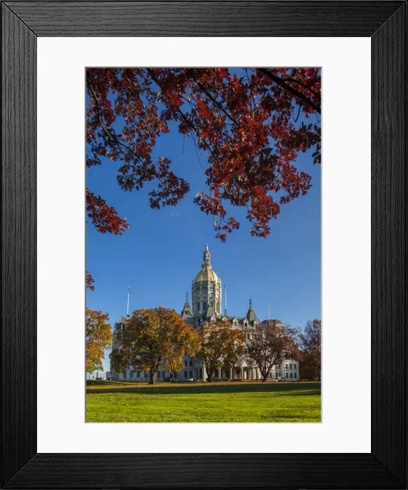 Framed Print : USA, Connecticut, Hartford, Connecticut State Capitol, exterior, autumn Framed Print : USA, Connecticut, Hartford, Connecticut State Capitol, exterior, autumn