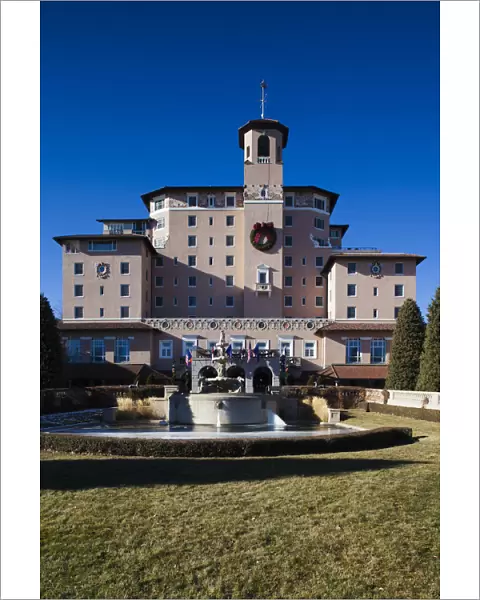 USA, Colorado, Colorado Springs, Broadmoor Hotel, exterior, morning
