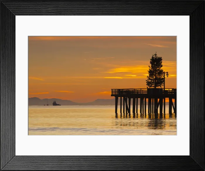 Framed Print : USA, California, Southern California, Santa Barbara, Stearns Wharf, dawn Framed Print : USA, California, Southern California, Santa Barbara, Stearns Wharf, dawn