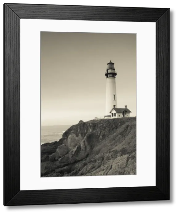 Framed Print : USA, California, Central Coast, Pigeon Point, Pigeon Point Lighthouse Station State