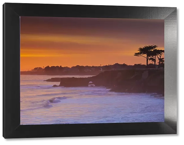 USA, California, Central Coast, Santa Cruz, sunset view of West Cliff Drive