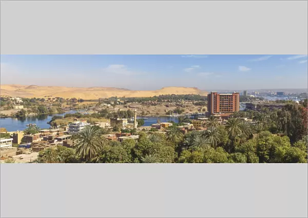 Egypt, Upper Egypt, Aswan, View of New Cataract Hotel and Khnum ruins
