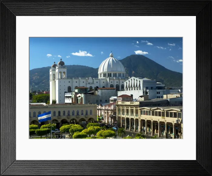 Framed Print : San Salvador, El Salvador, Plaza Libertad, Metropolitan Cathedral Of The Holy Savior Framed Print : San Salvador, El Salvador, Plaza Libertad, Metropolitan Cathedral Of The Holy Savior
