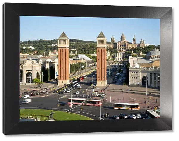 Palace Nationale, Place Espanya, Barcelona, Catalunya, Spain - Time lapse