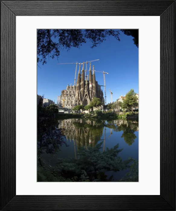 Framed Print : Sagrada Familia cathedral, Barcelona, Spain Framed Print : Sagrada Familia cathedral, Barcelona, Spain