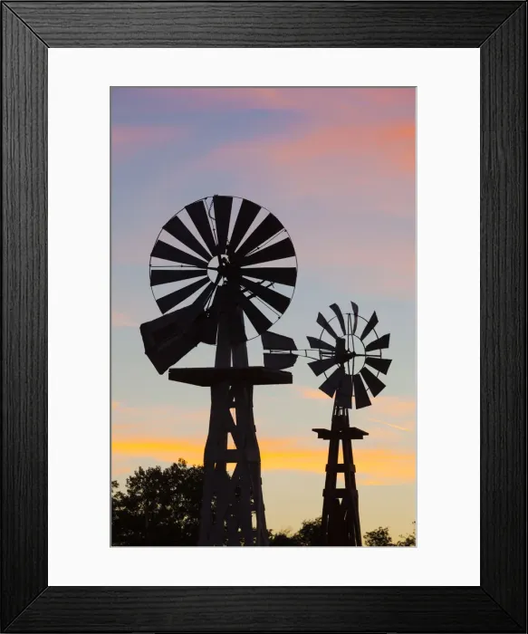 Framed Print : USA, Oklahoma, Elk City, vintage farm windmills Framed Print : USA, Oklahoma, Elk City, vintage farm windmills