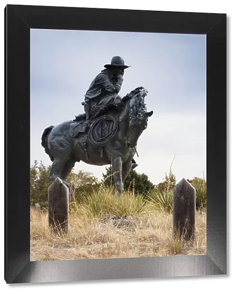 USA, Nebraska, Ogallala, Boot Hill cemetery and Trail Boss statue