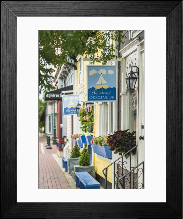 Framed Print : USA, New Jersey, Cape May, Washington Street Mall, Louisas Cafe Framed Print : USA, New Jersey, Cape May, Washington Street Mall, Louisas Cafe