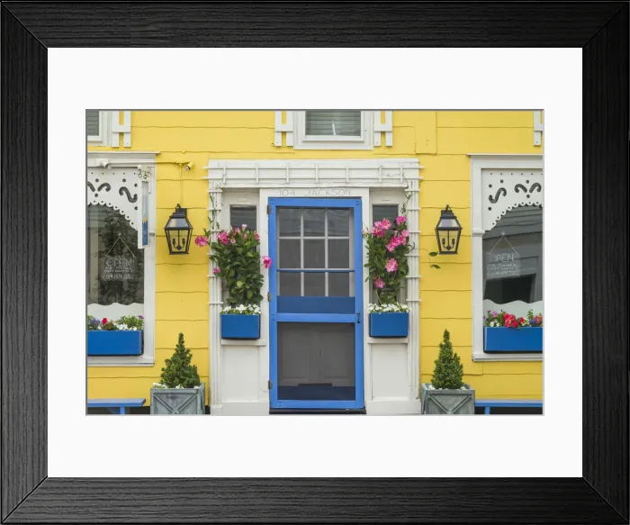 Framed Print : USA, New Jersey, Cape May, Washington Street Mall, Louisas Cafe Framed Print : USA, New Jersey, Cape May, Washington Street Mall, Louisas Cafe