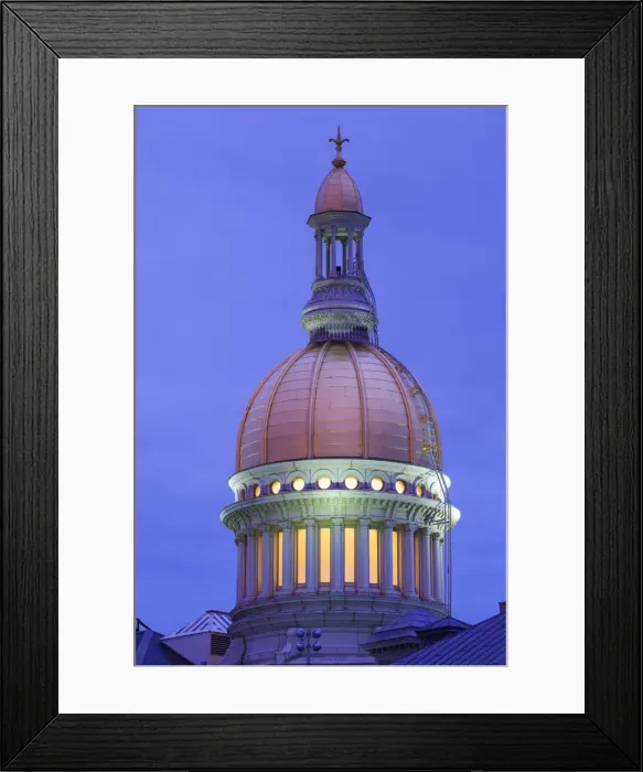Framed Print : USA, New Jersey, Trenton, dome of the New Jersey State Capitol, dusk Framed Print : USA, New Jersey, Trenton, dome of the New Jersey State Capitol, dusk