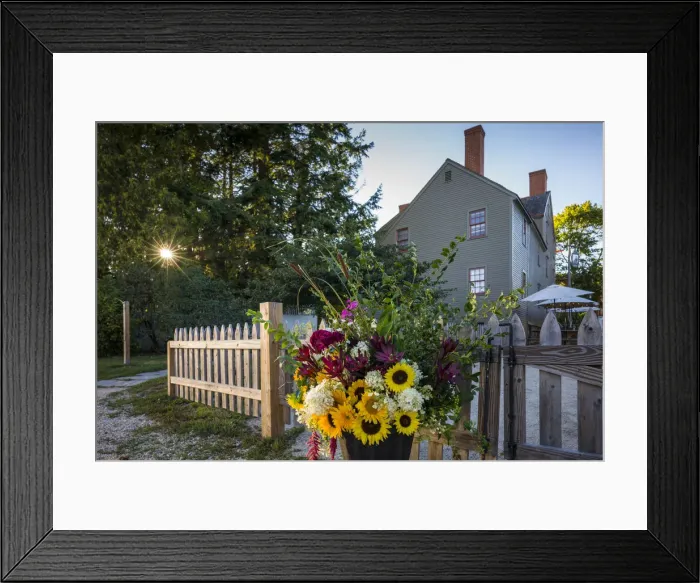 Framed Print : USA, New Hampshire, Portsmouth, bouquet of flowers in the historic quarter